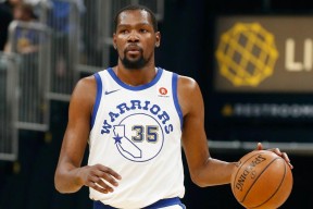 爱游戏体育-杜兰特在加拿大队比赛中绝杀，败北引发热议！的简单介绍