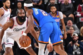 AYX-关于哈登关键节点势不可挡，IG带队取胜！的信息