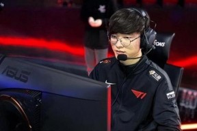 爱游戏体育- faker采访崩溃大哭转会 