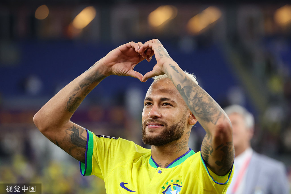 内马尔在日本队比赛中战术调整，势不可挡引发热议！的简单介绍